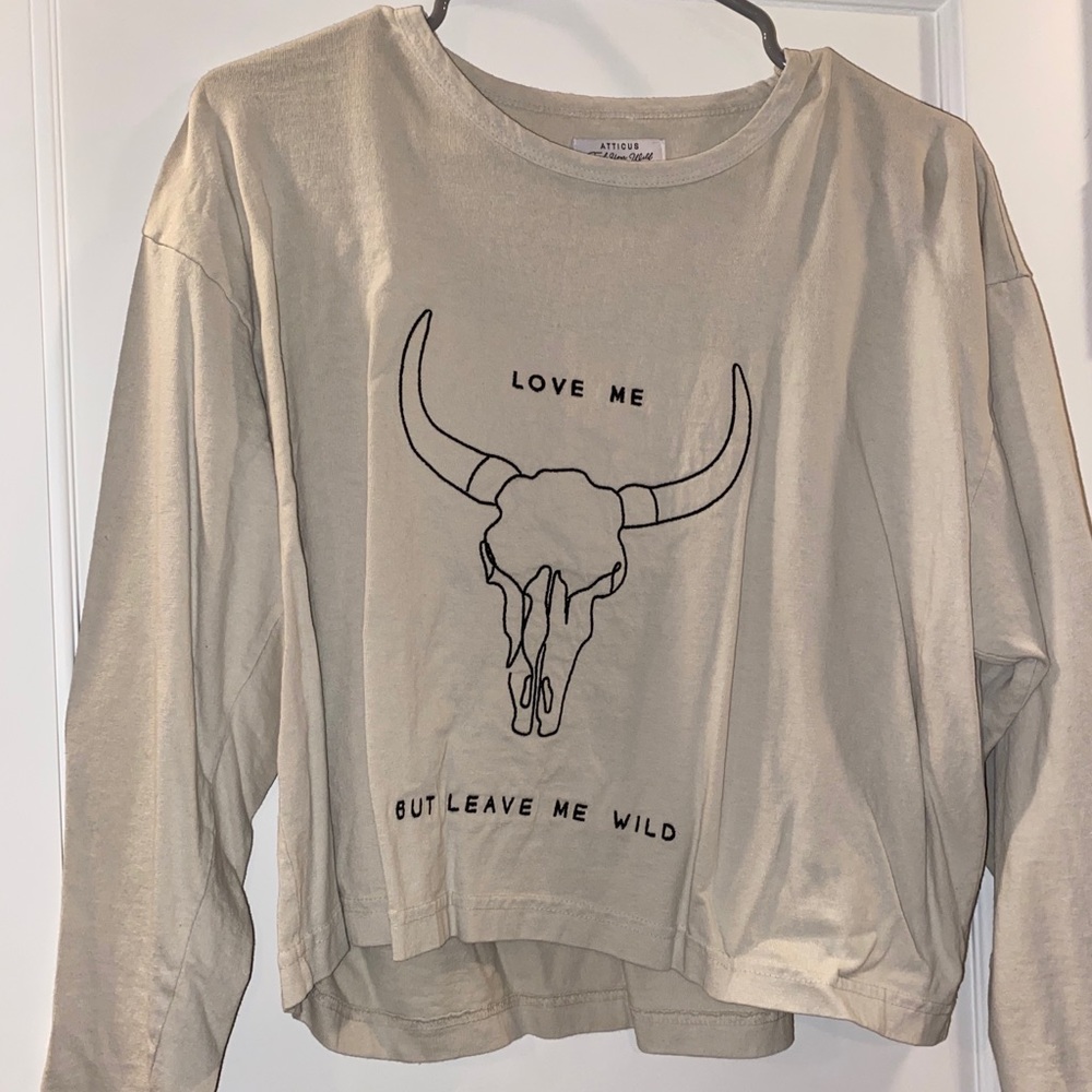 Cropped long sleeve poetry tee